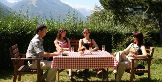 Hotel Tyrol Telfes im Stubai Exteriör bild
